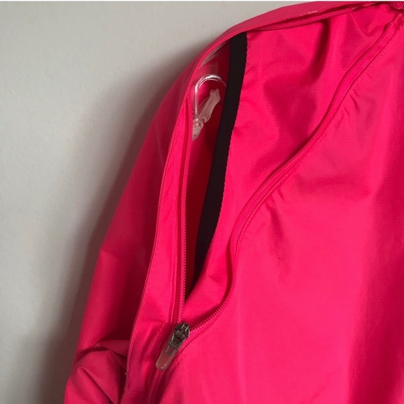 Nike Black/Pink Storm Fit 2 in 1 Sz(M) Little Weight Jacket/Vest - Picture 6 of 7